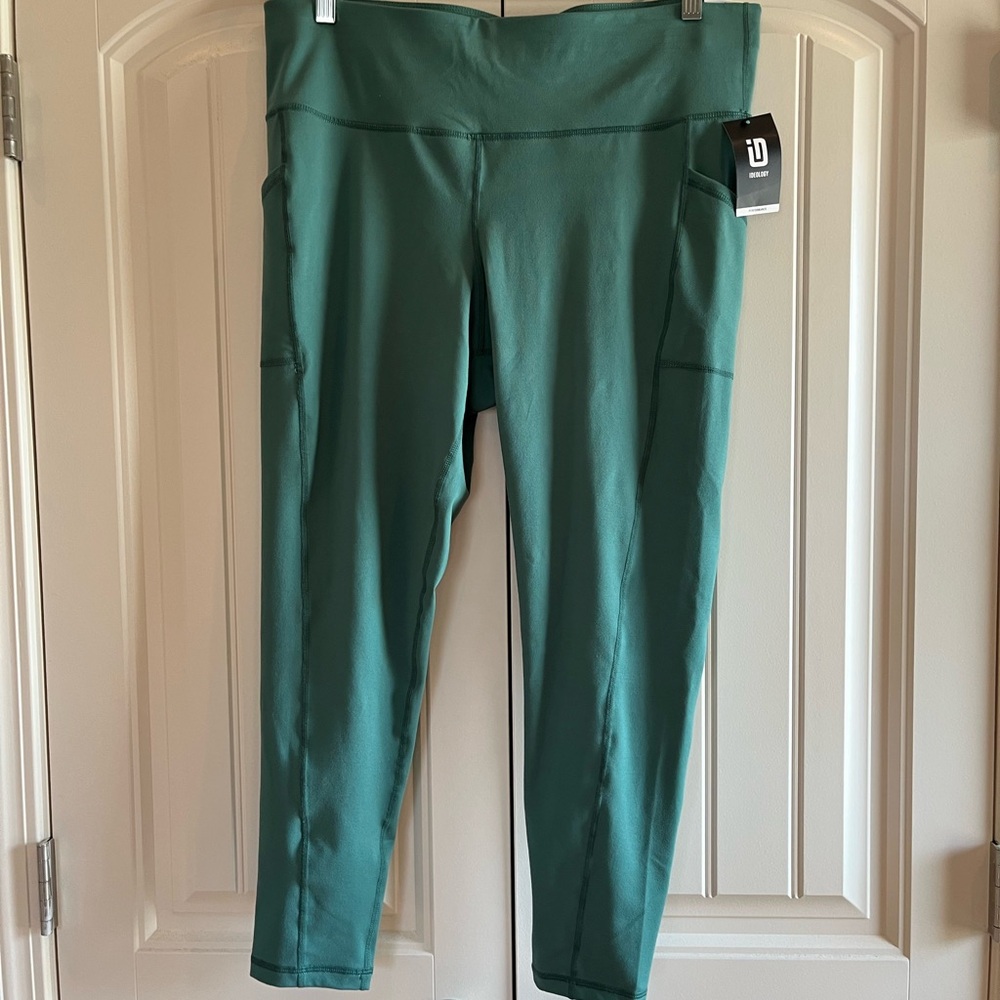 1x Mint High-Waisted Leggings